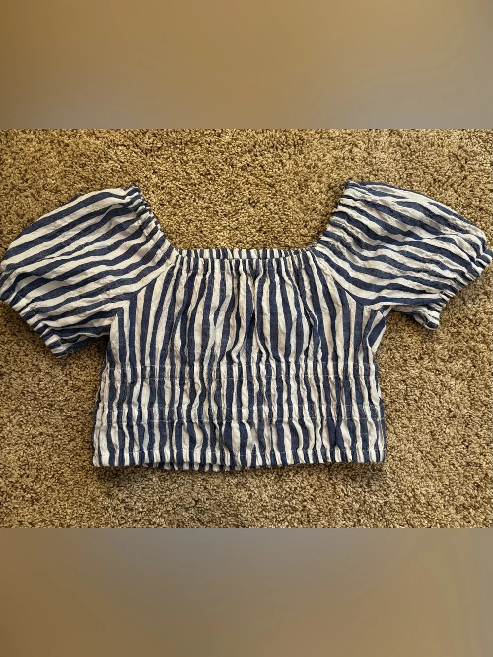 OLD NAVY Striped Two-Piece Set. Size S(6/7).